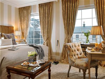 Royal King Room