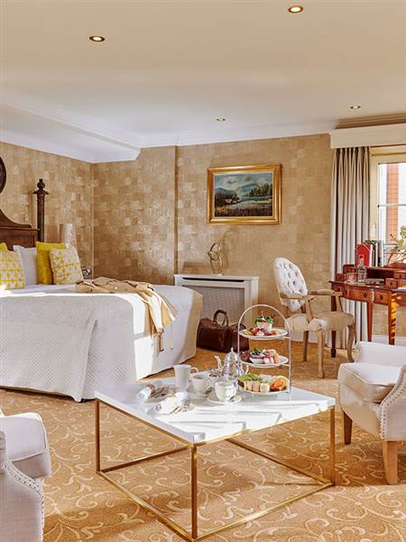 KR Junior Suite 7