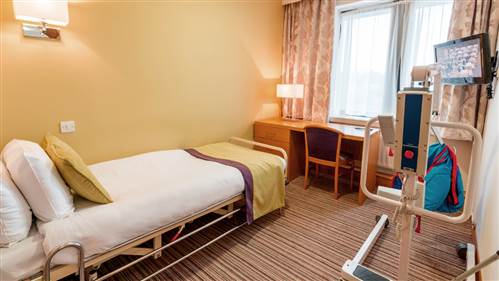 Hotel in Mayo with Medical Purposes Bedroom