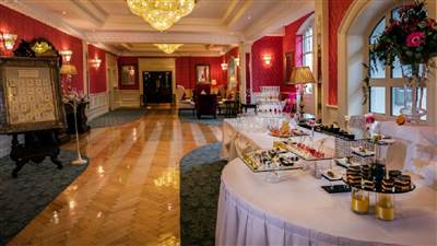 Private Kelly Suite drinks reception 