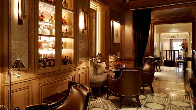 Jacques Bar is the place to sip Manhattan’s best martinis 