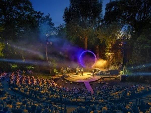 OAT Midsummer Auditorium 240719 43 lands