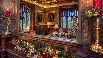 Luxury Christmas Accommodation at Irish Castle