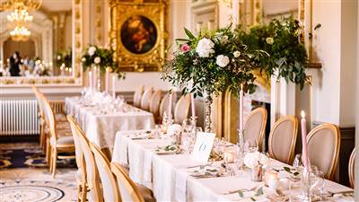 wedding-flowers-table