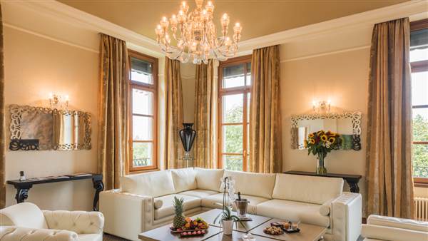 Book Amazing Luxury & Spacious Hotel Suites in Geneva