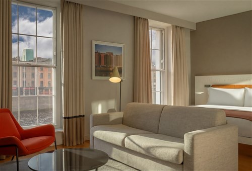 Junior Suite River View small