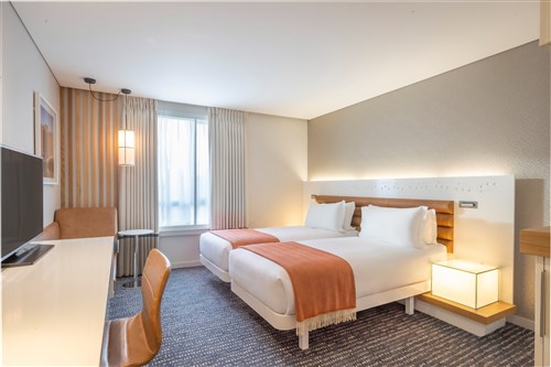 Premium Twin Room 3