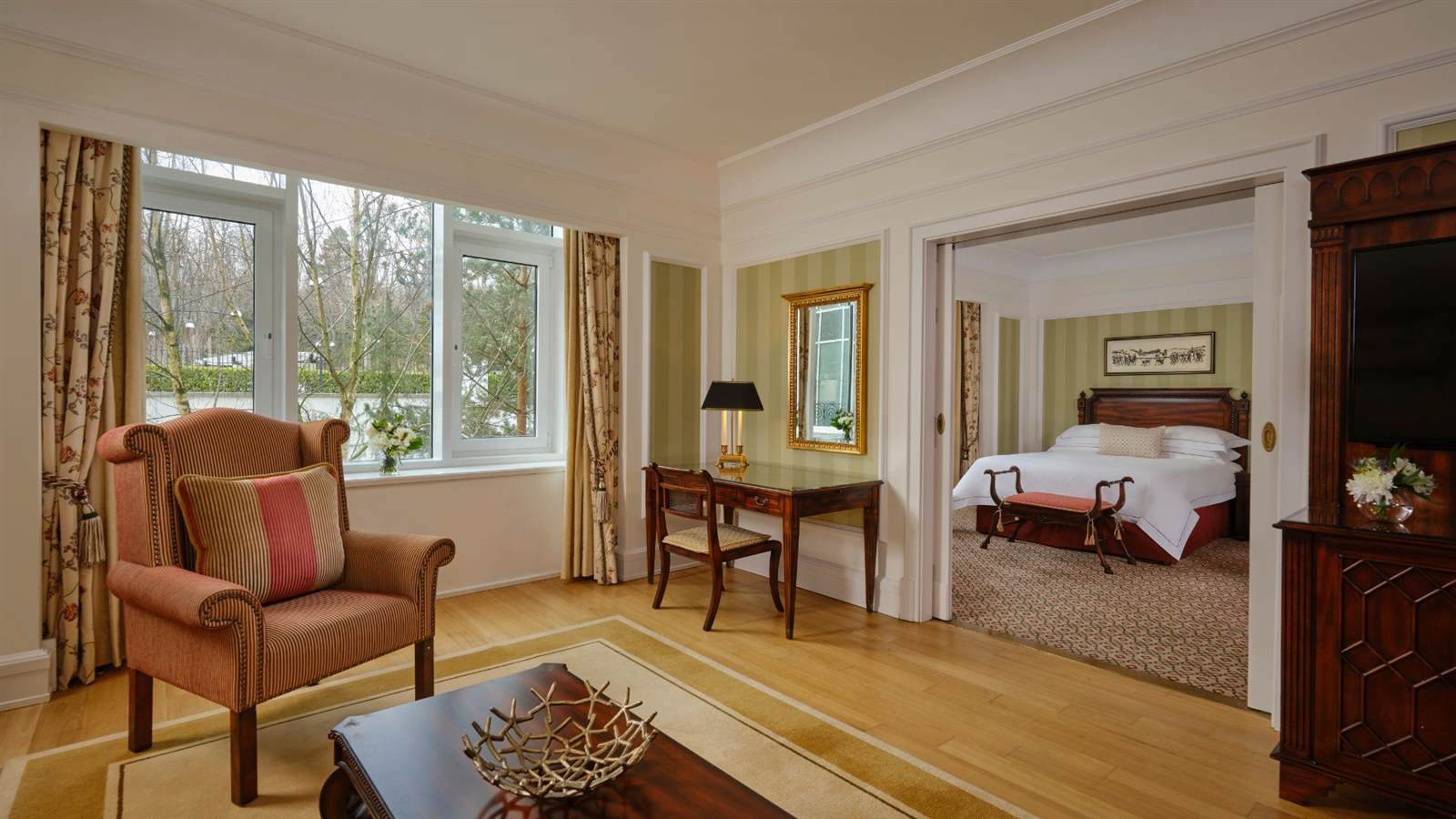 Interconnecting Room 1920 x 1080