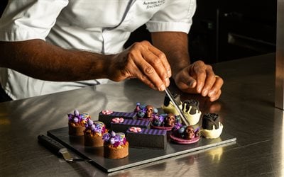 Midnight afternoon tea. chef detail 2