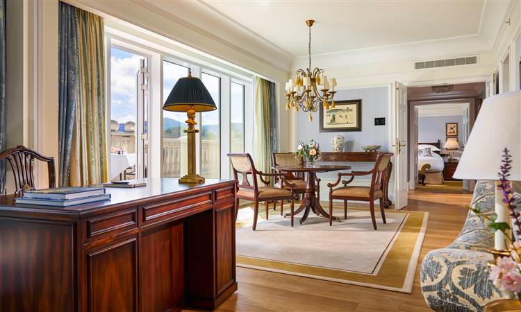 Powerscourt Suite Lounge Main FL 4500px