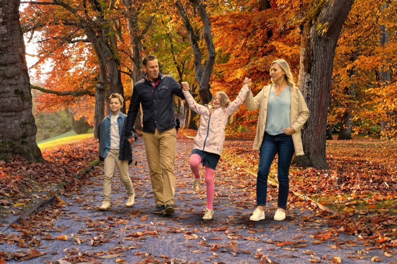Autumn Family