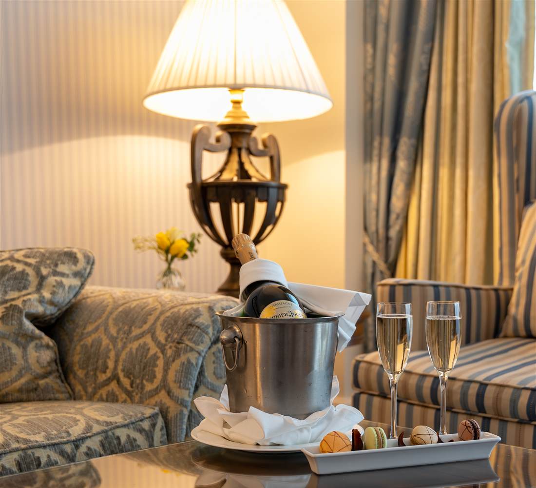 In Room Amenities Champagne