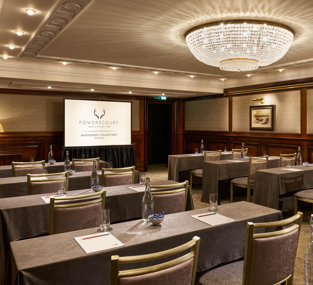 Meeting Room Classroom Style FL 4500px