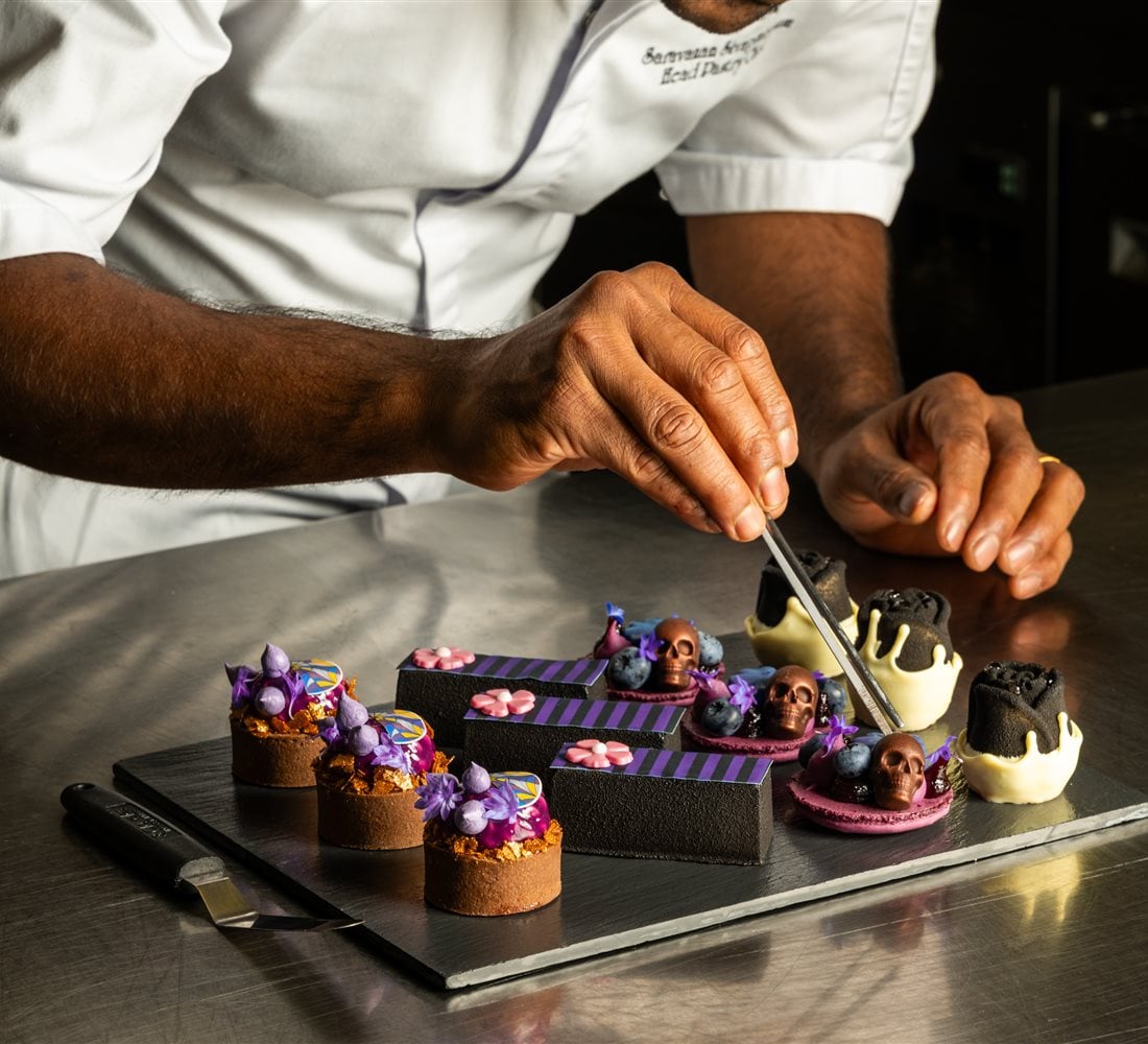 Midnight afternoon tea