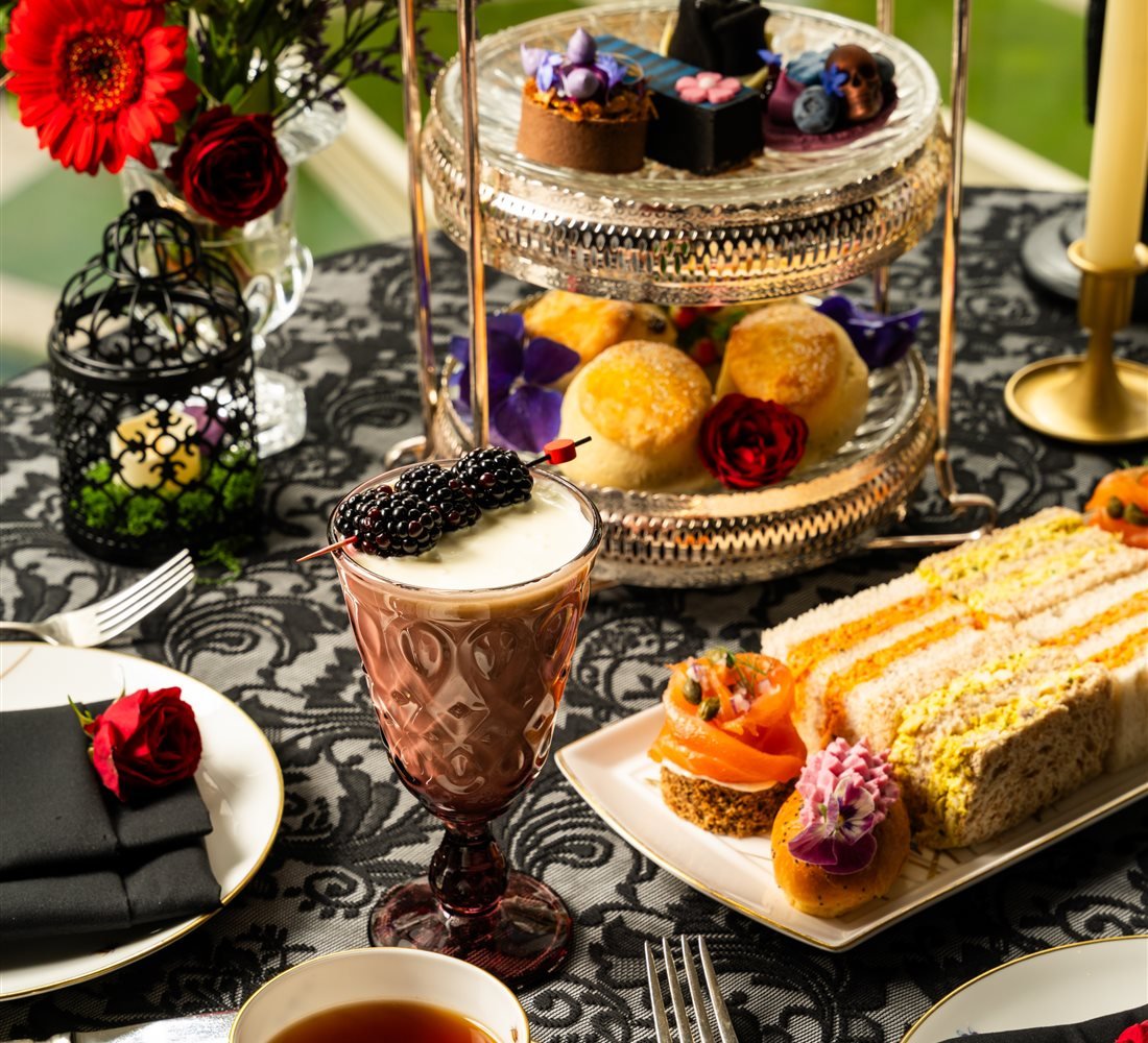 Midnight afternoon tea