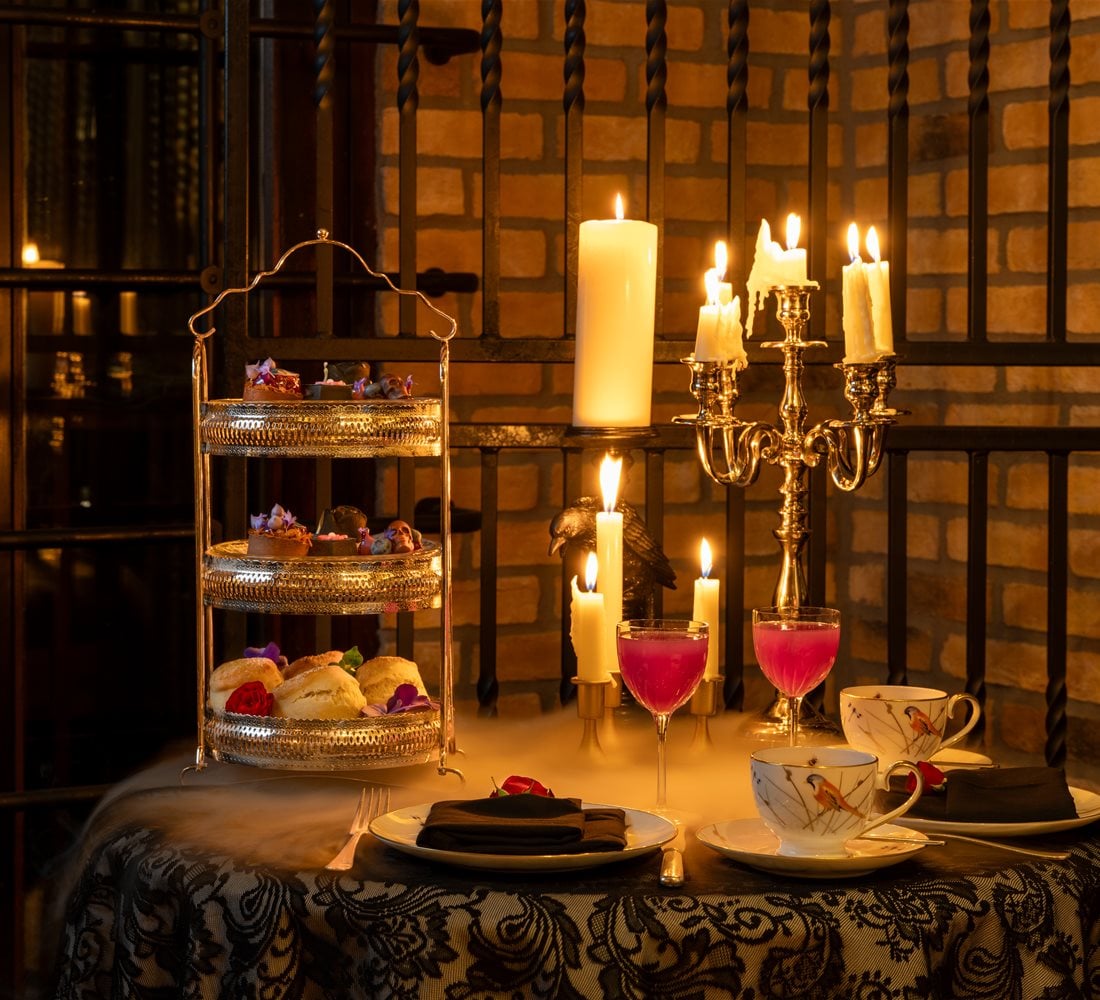 Midnight afternoon tea1