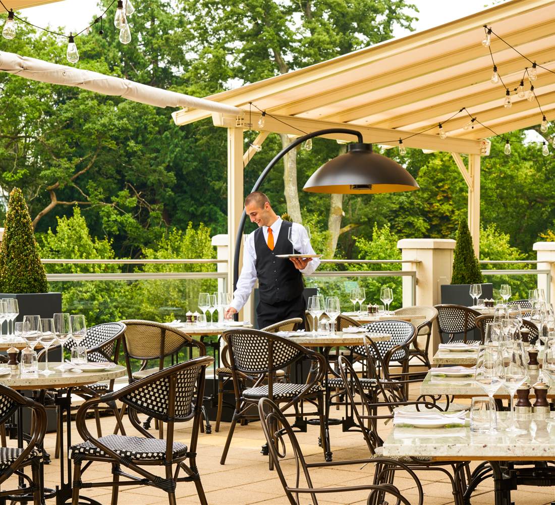 Terrace Dining 1 4500px V1 3