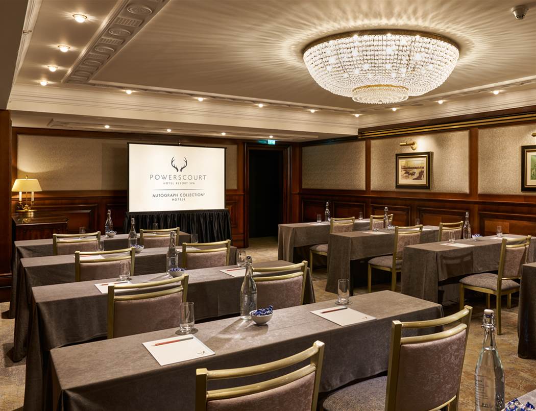 Meeting Room Classroom Style FL 4500px