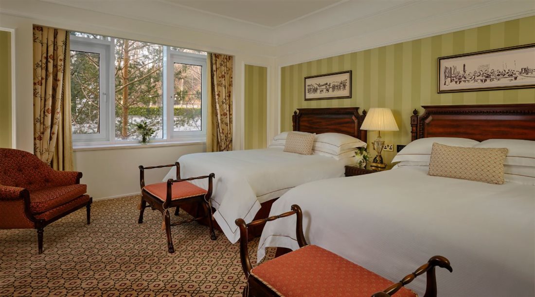 Classic Family Deluxe 1400 x 780