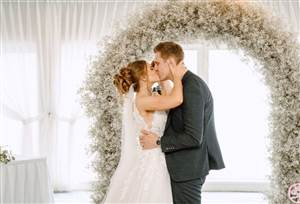 55 Degrees - Caoimhe and Andrew