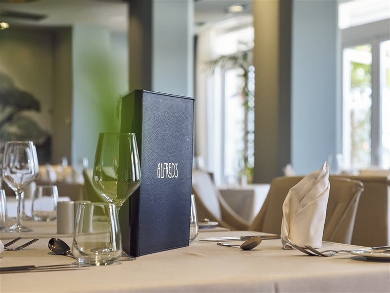 Alfreds Restaurant4
