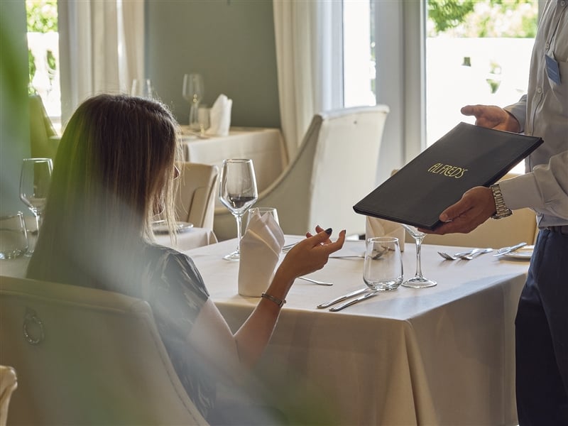Alfreds Restaurant5