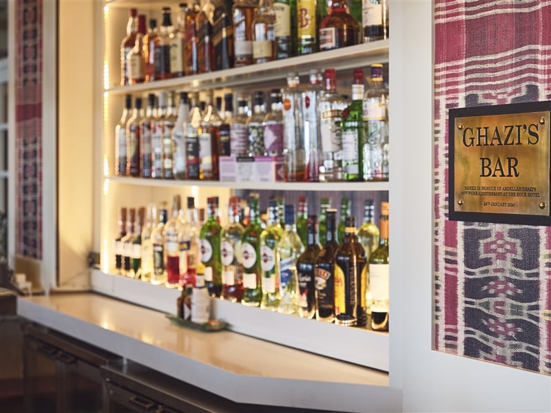 Bar Area5