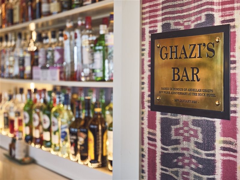 Bar Area6