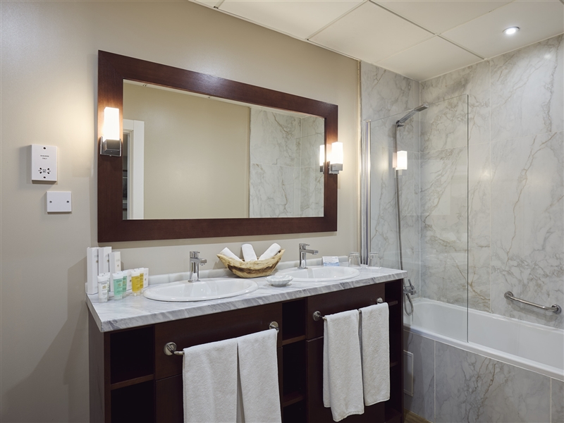 Executive Suite6