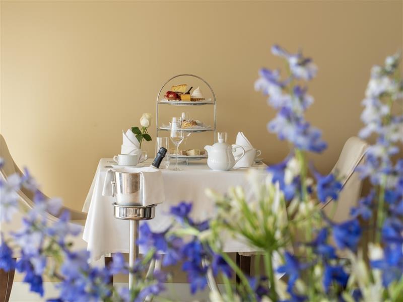 Rock Hotel Afternoon tea