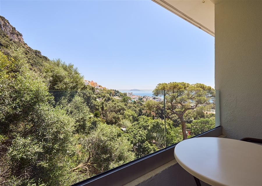 Rock View With Balcony