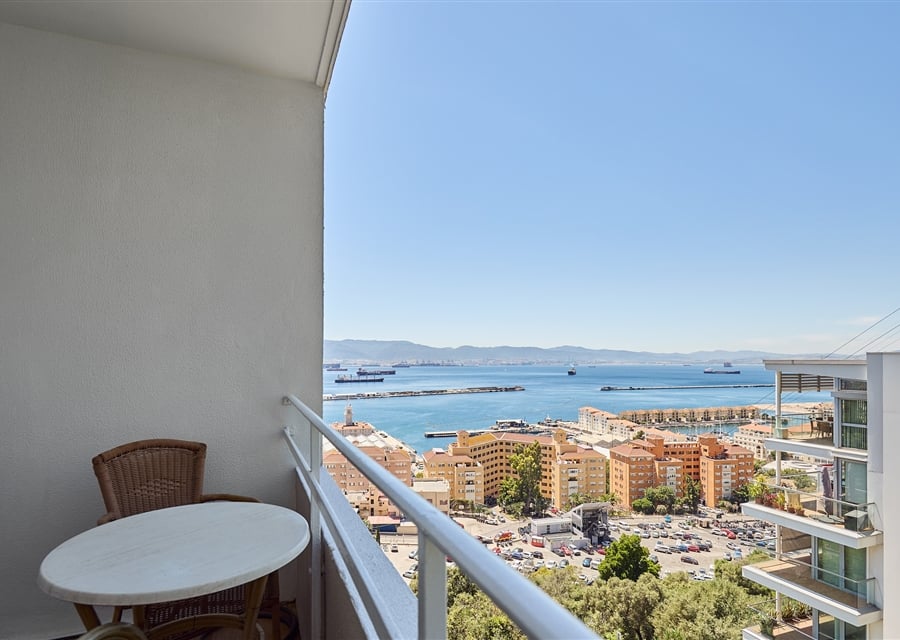 Junior Suite With Partial View