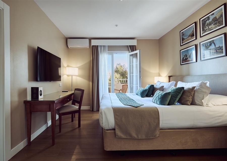 Family SuiteRoom1Double Bed1