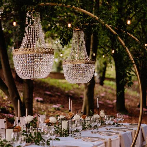 Saltmarshe Hall outside wedding setting table