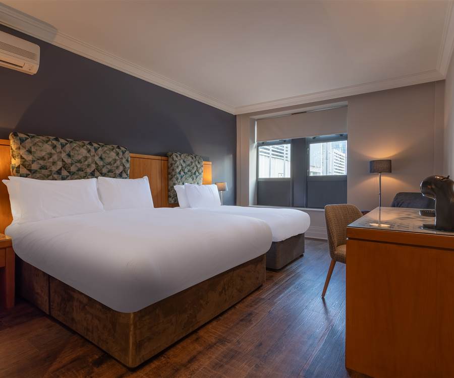 Superior Twin room at THE PRINCE ROOMS Athlone