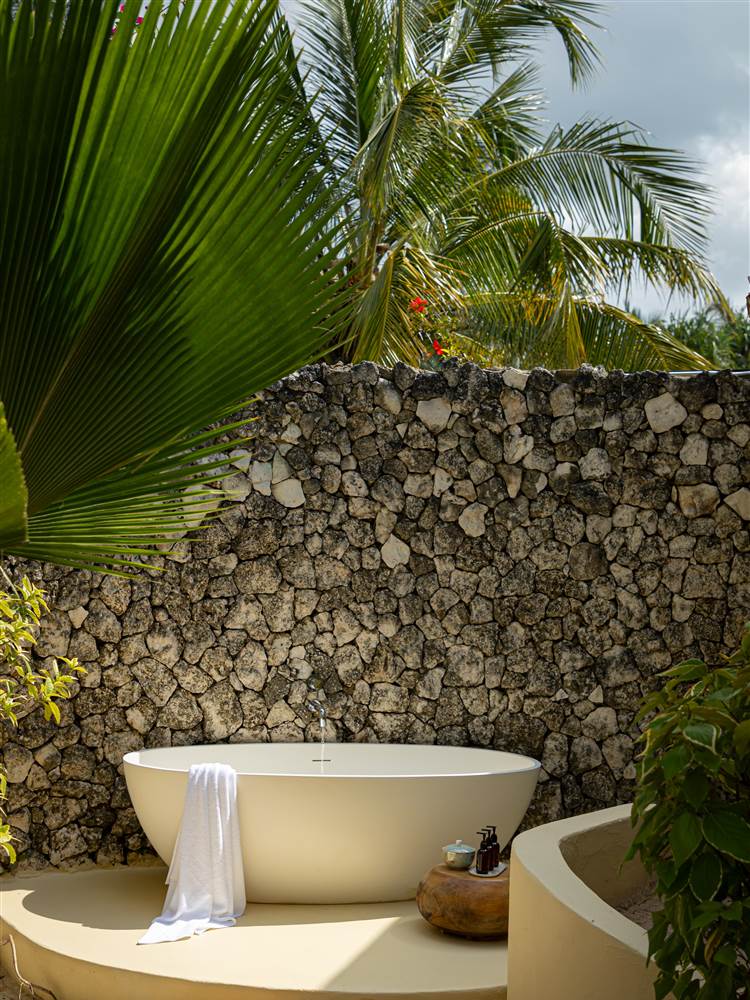 Beachfront One-bedroom villa - Outdoor B