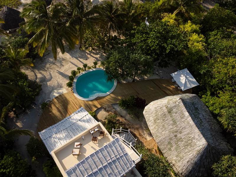 Beachfront One-bedroom villa - from abov