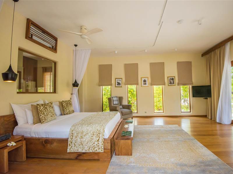 Villa  upper floor bedroom