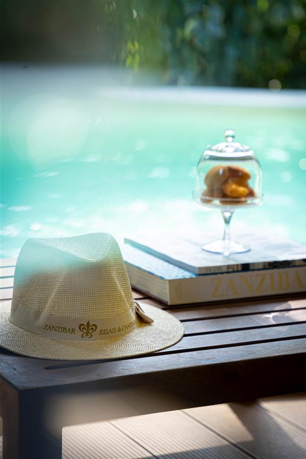 Zanzibar White Sand 306