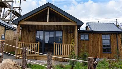 Large studio cabin with kids room 