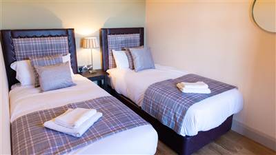 Wildlands large studio cabins kids