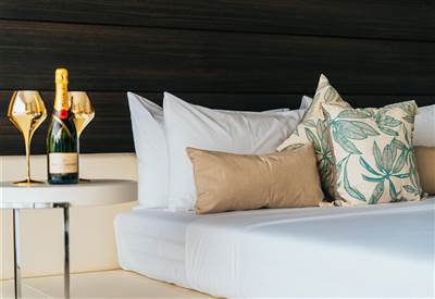 Bedroom details