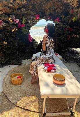 Coral Cave Massage 4